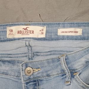 Hollister skinny jeans